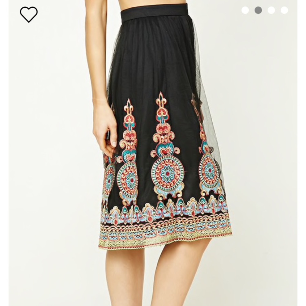 Boho skirt. Never worn. Embroidered Tulle.