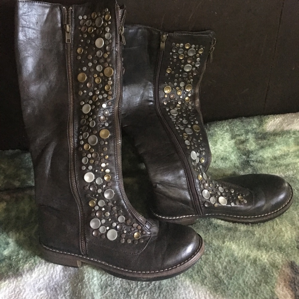 Penny loves Kenny studded tall boots
