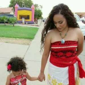 Meet your Posher, Marisia