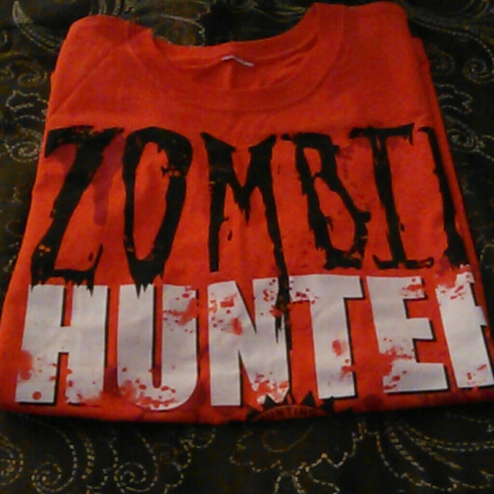 Halloween Zombie hunter T-shirt
