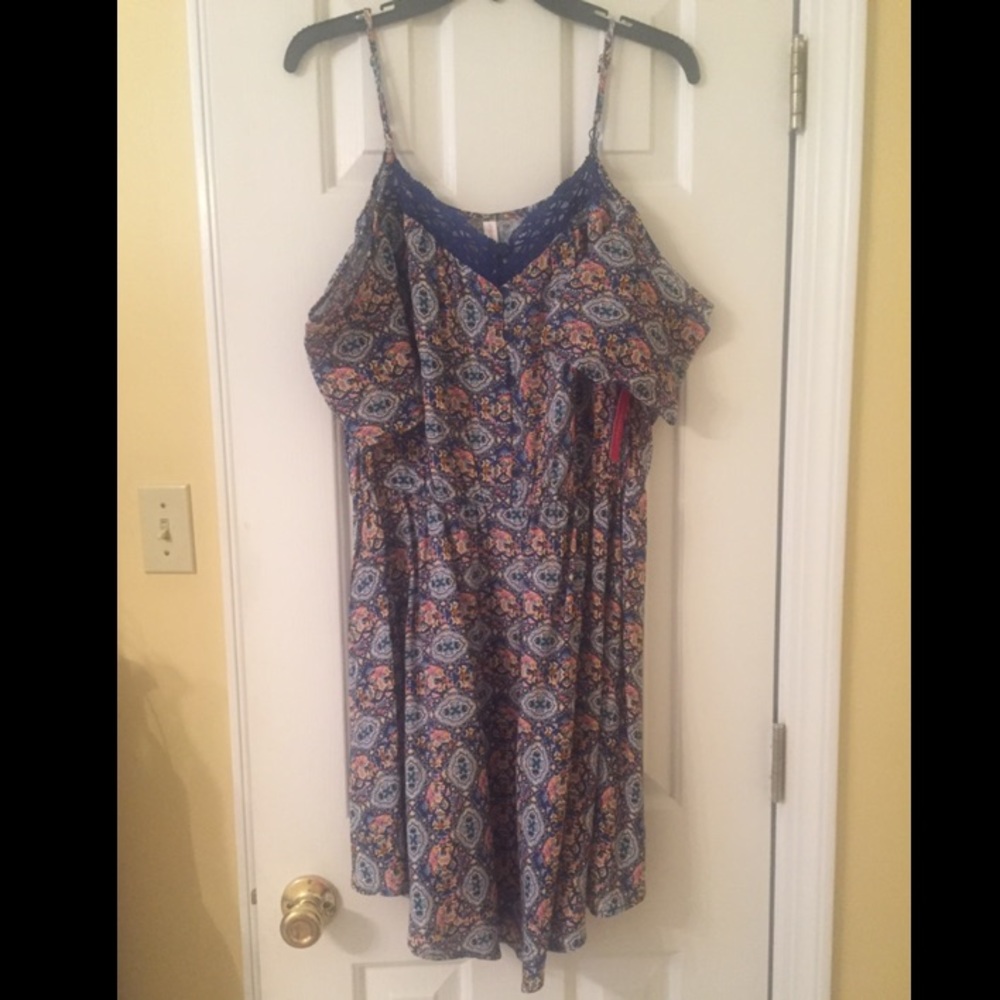 Cinched waist floral dress