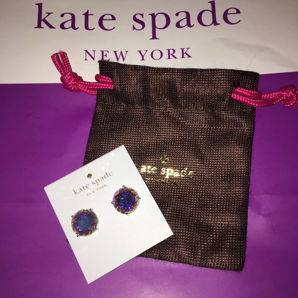 Large Gumdrop Studs