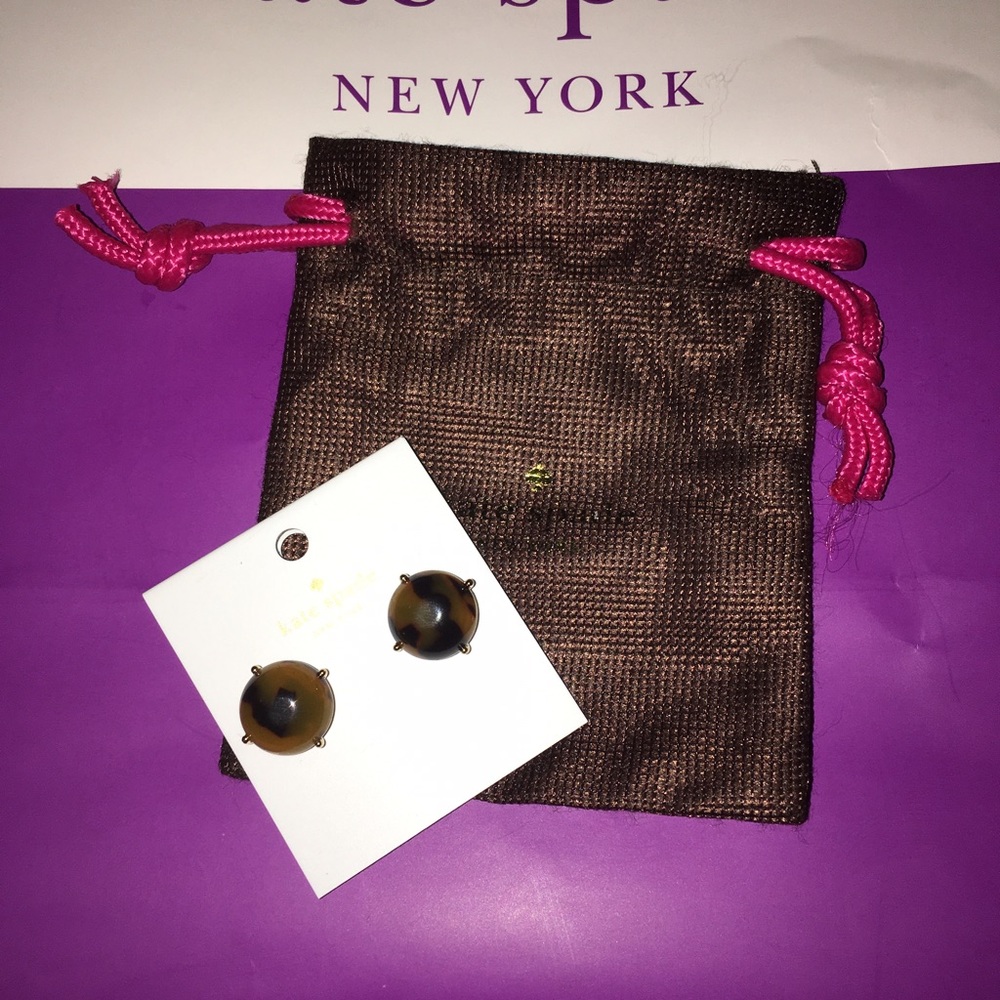 Large Gumdrop Studs