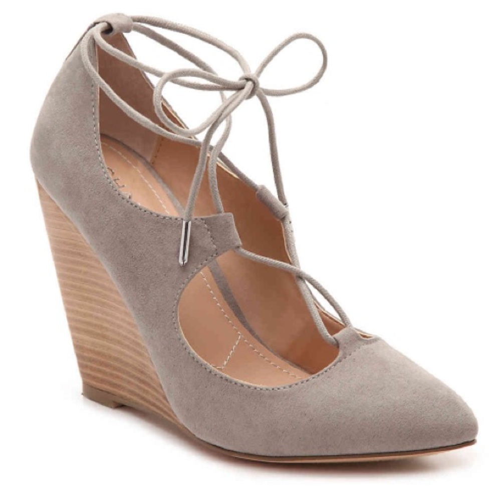 Ima Wedge Pump in Grey