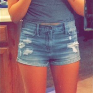 High waisted Hollister shorts