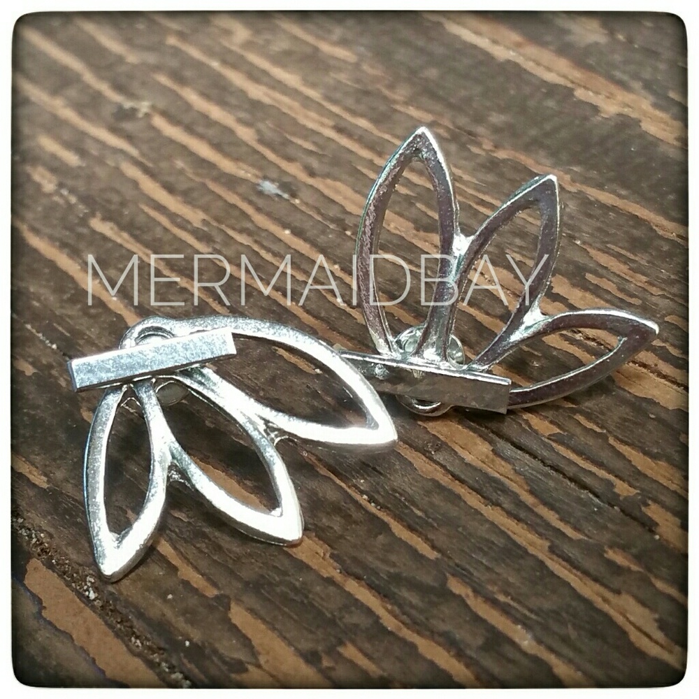 Lotus/Leaf Silver T Bar Earrings - wear 2 ways