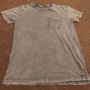 RVCA men's medium tee