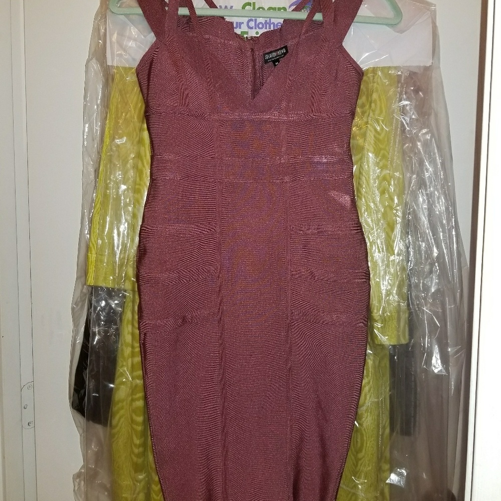 MAUVE COLOR BANDAGE DRESS FROM FASHION NOVA