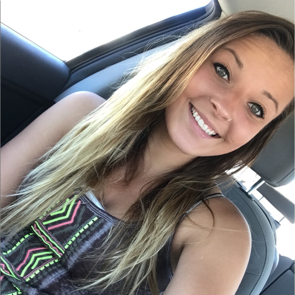 Meet your Posher, Chelsey