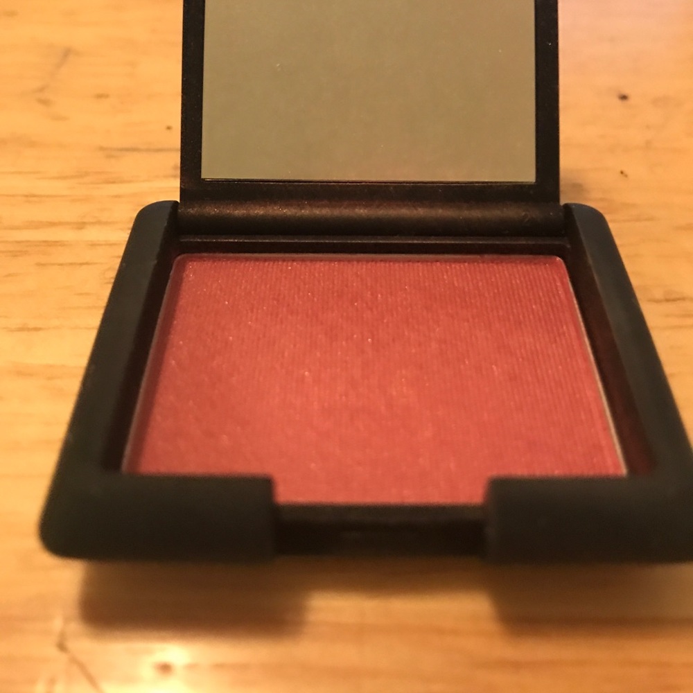 NARS Blush in Goulue
