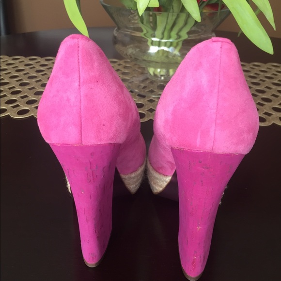 Shoes - Picture 3 of 5