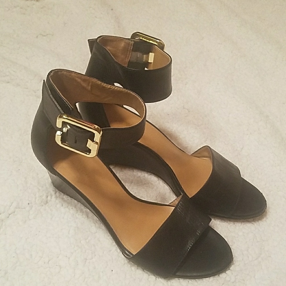 Nine West Strappy Small Heel Wedges