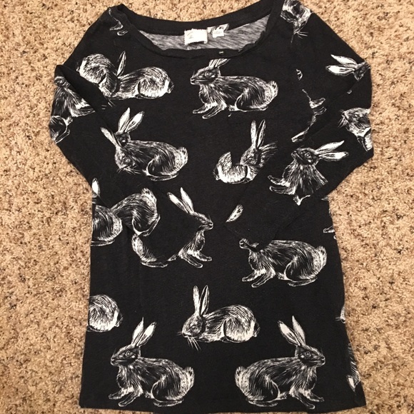 Postmark for Anthropologie Banter Rabbit Tee - Picture 2 of 6