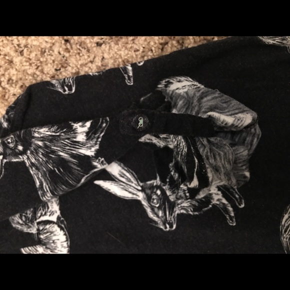 Postmark for Anthropologie Banter Rabbit Tee - Picture 6 of 6