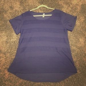 LuLaRoe large CLASSIC T