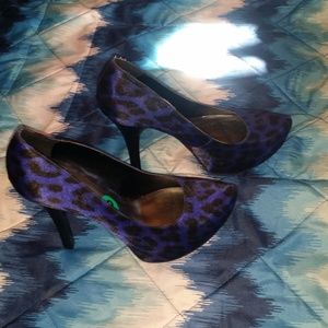 NWOT Leopard spiked heels
