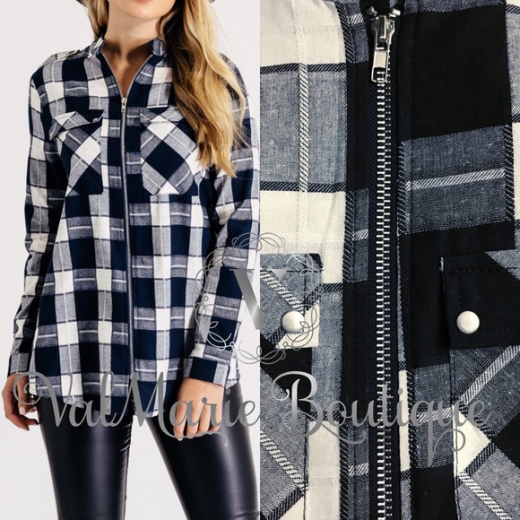 ❇️RESTOCKED ▶️ Navy Plaid Zip Up Shirt - Picture 4 of 5