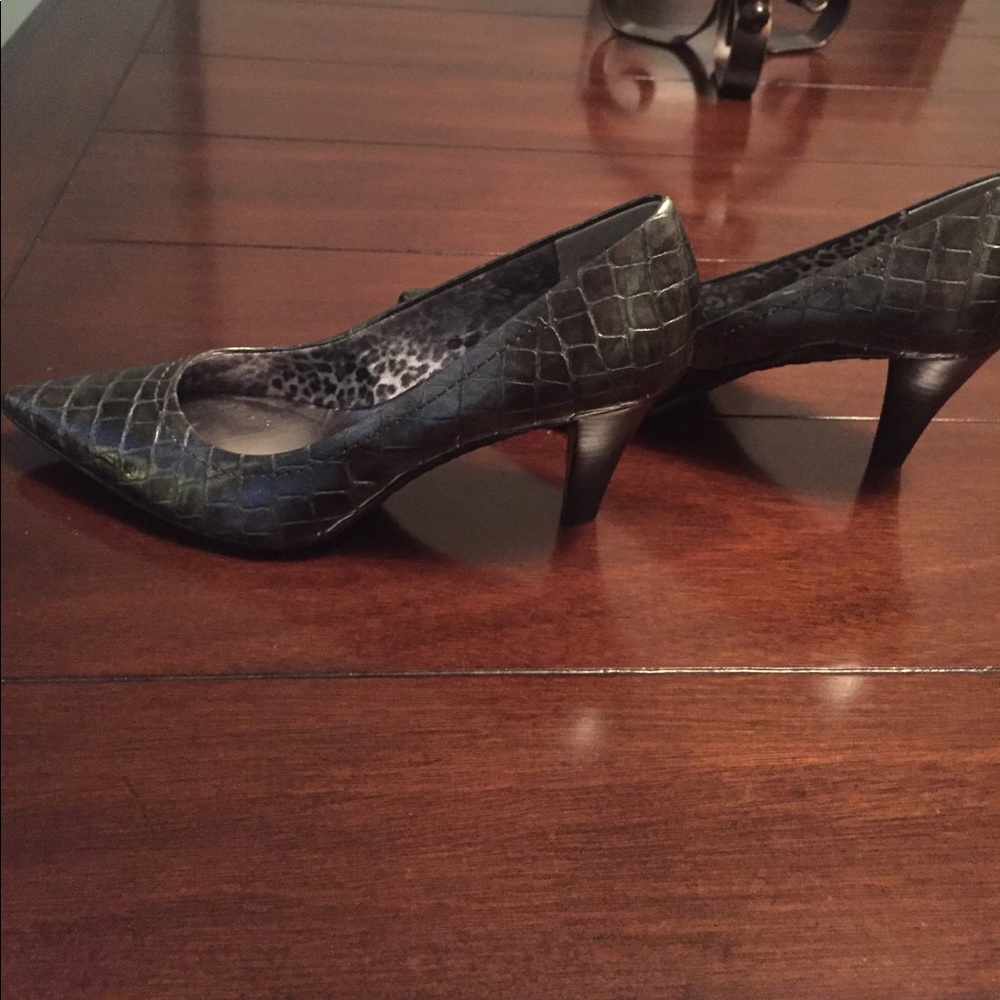 Anne Klein Shoes