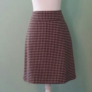Talbots Wool Blend Black and Tan Houndstooth Skirt