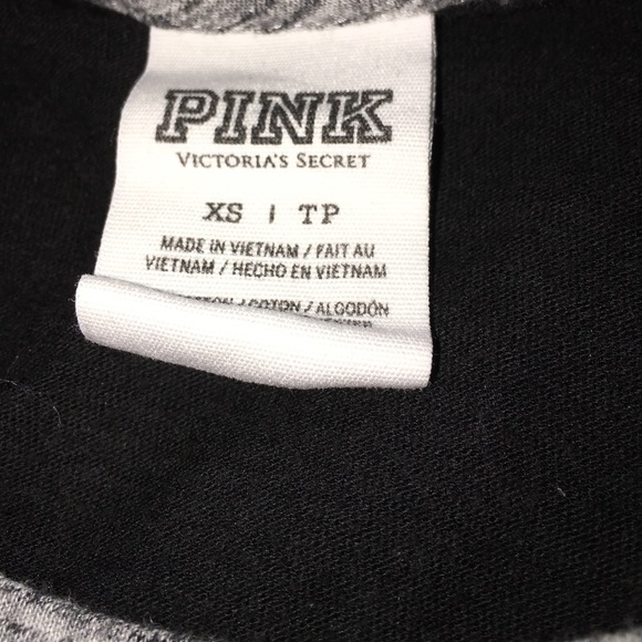 black shirt with three quarter length grey sleeves - Picture 2 of 4