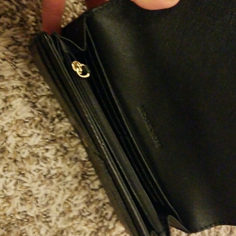 Wallet - Picture 2 of 2