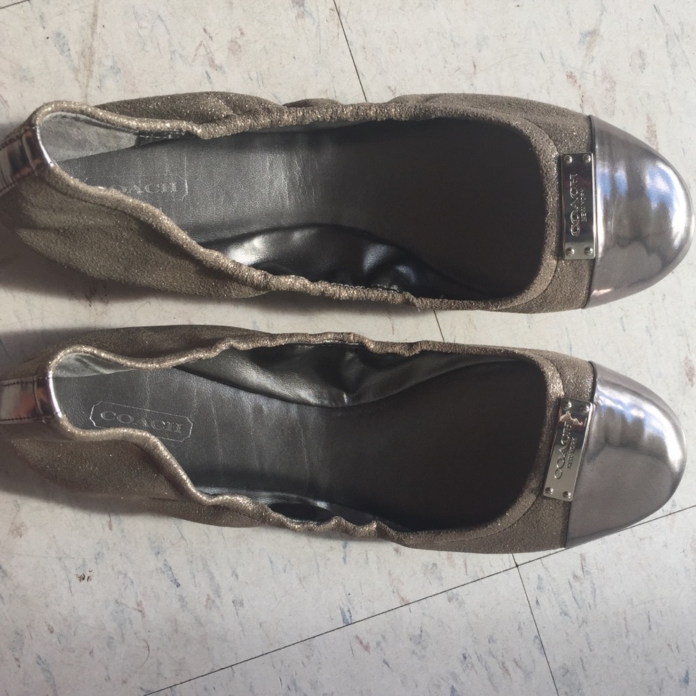 COACH FLATS💃🏻