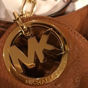 Michael Kors authentic leather shoulder bag