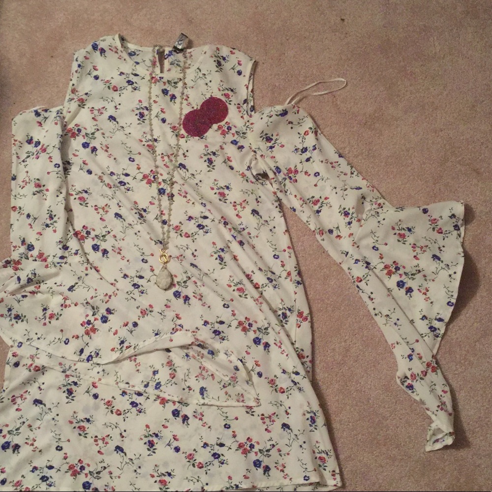 Romantic Cold Shoulder Dress