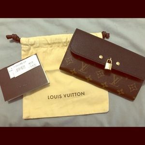 Louis Vuitton Venus Wallet 💎💎