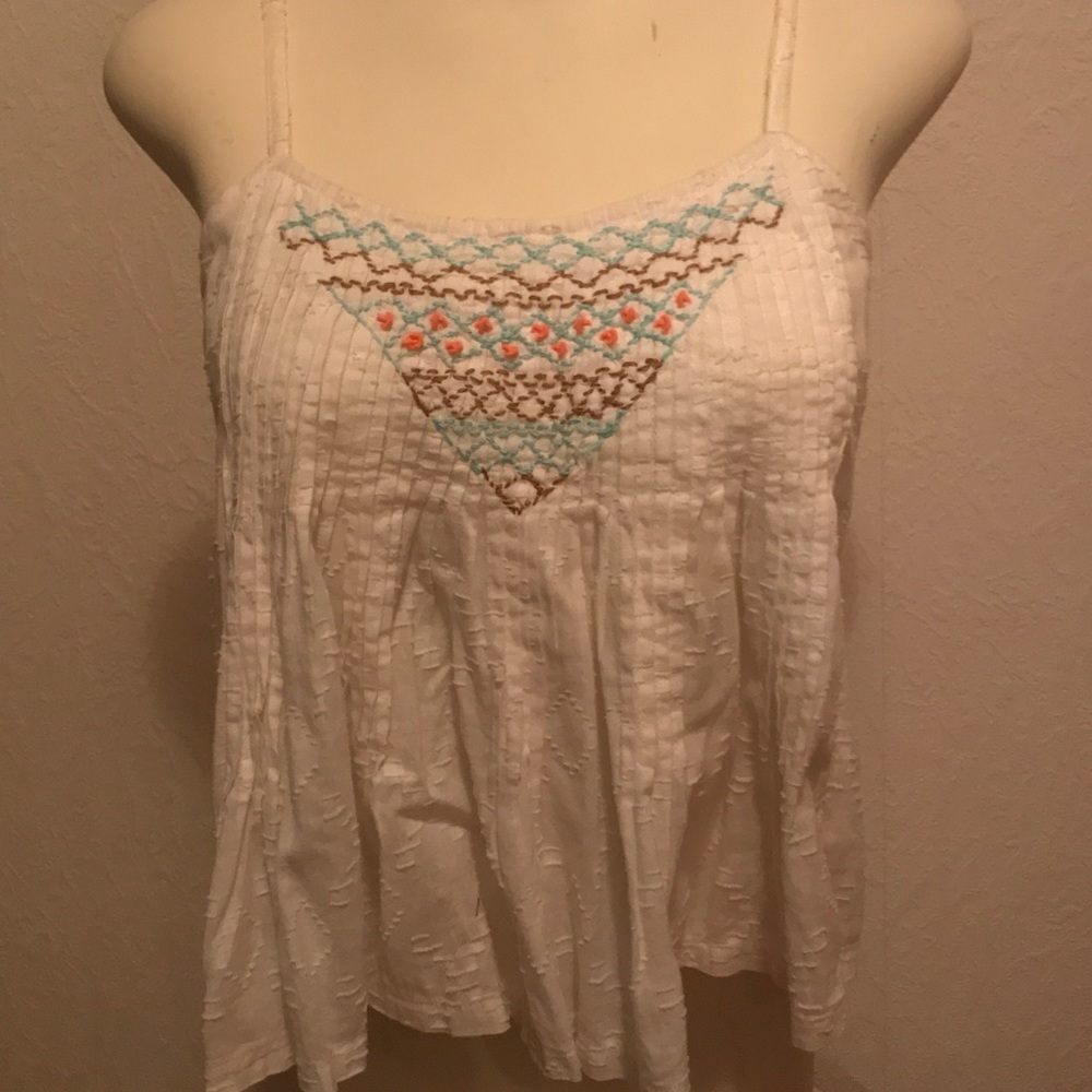 Embroidered tank top