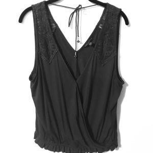 American Eagle Cropped Tank Top