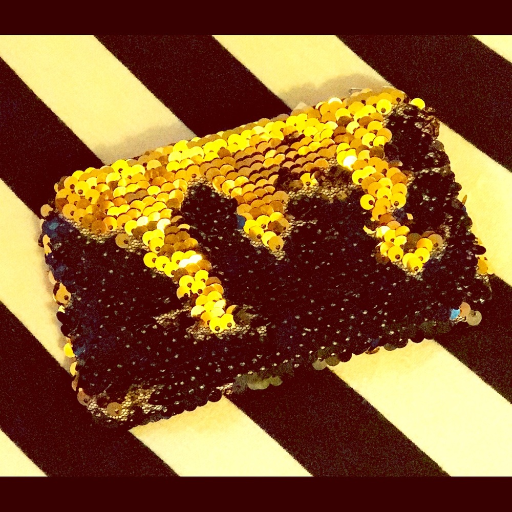 Bling 💍color change👛 hand held mini clutch 👛