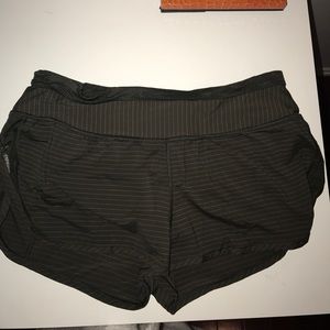 Lulu lemon workout shorts