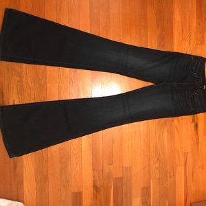 PAIGE High Rise Bell Canyon jeans