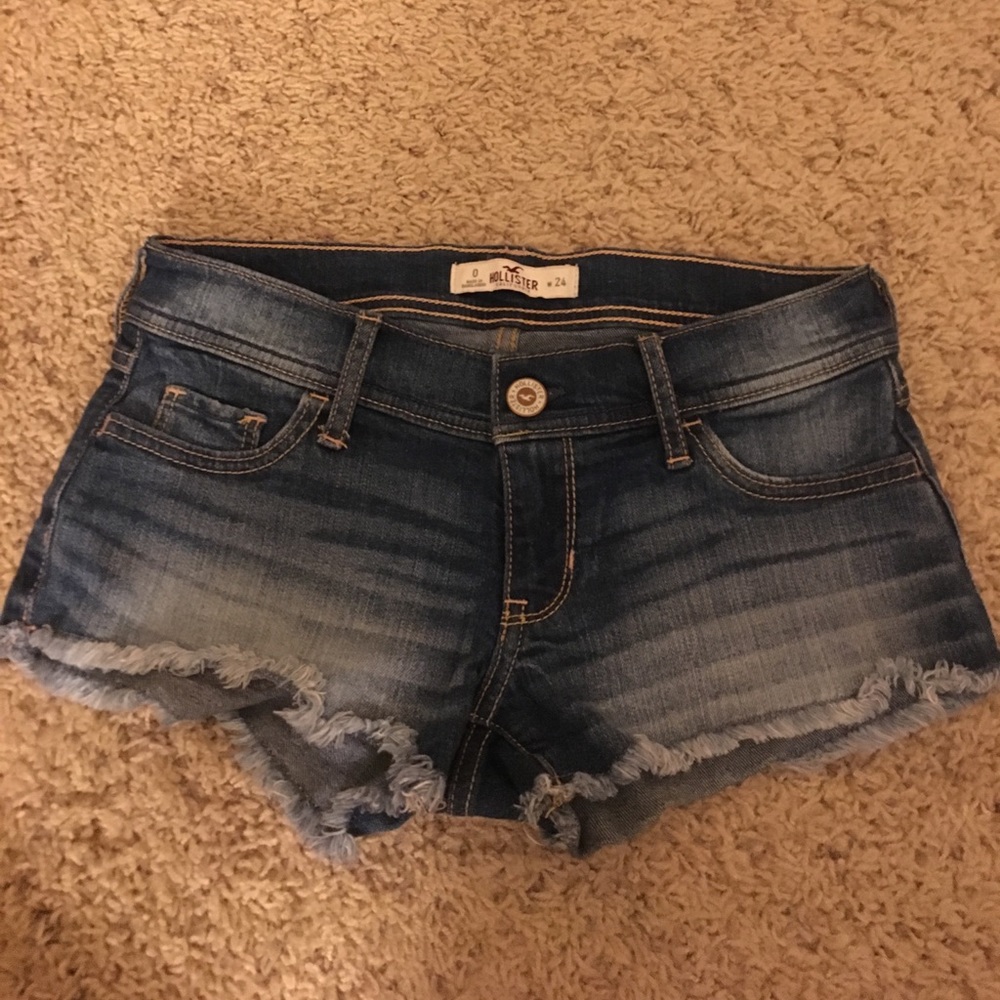 Hollister Jean Shorts Medium Wash Size 0