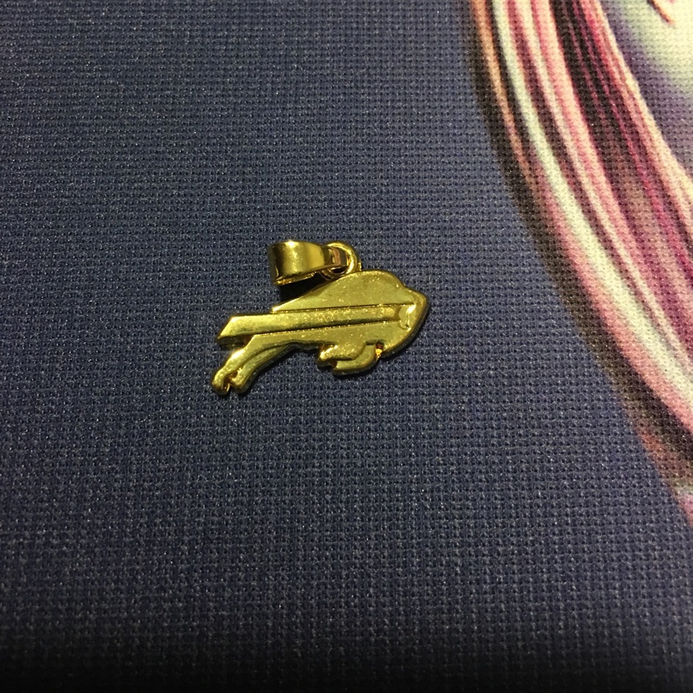 BUFFALO BILLS CHARM