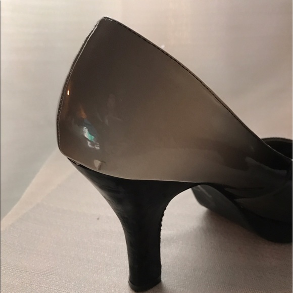 Candies Black Ombré Peep toe pumps - Picture 4 of 4