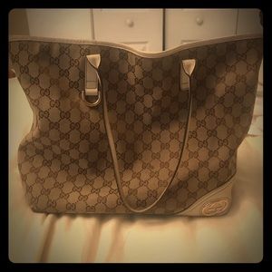 Gucci Medium Tote