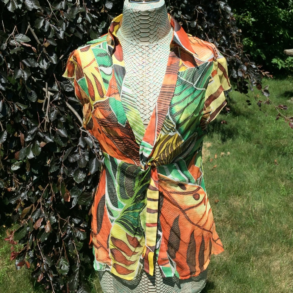Colorful Geometric Pattern Sleeveless Shirt