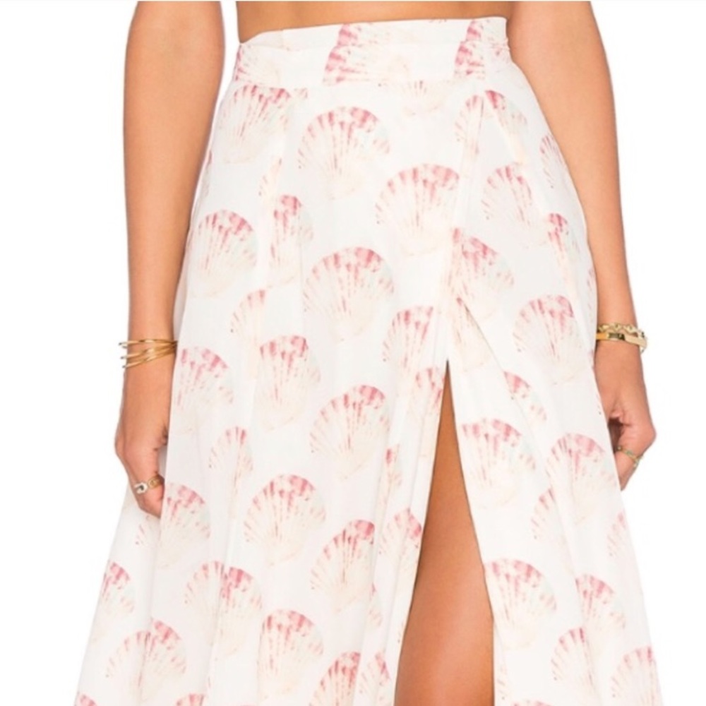 NWT Lovers + Friends Shell Print Maxi Skirt