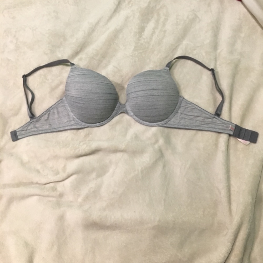 Victoria's Secret Pink 34D Bra