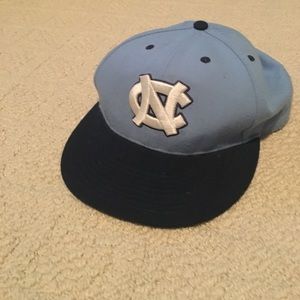 North Carolina Tar Heels fitted hat