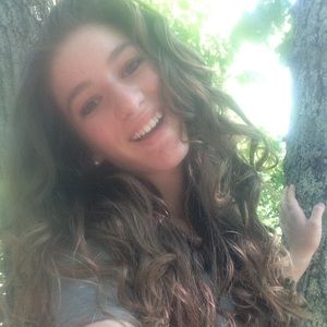 Meet your Posher, Alexandra