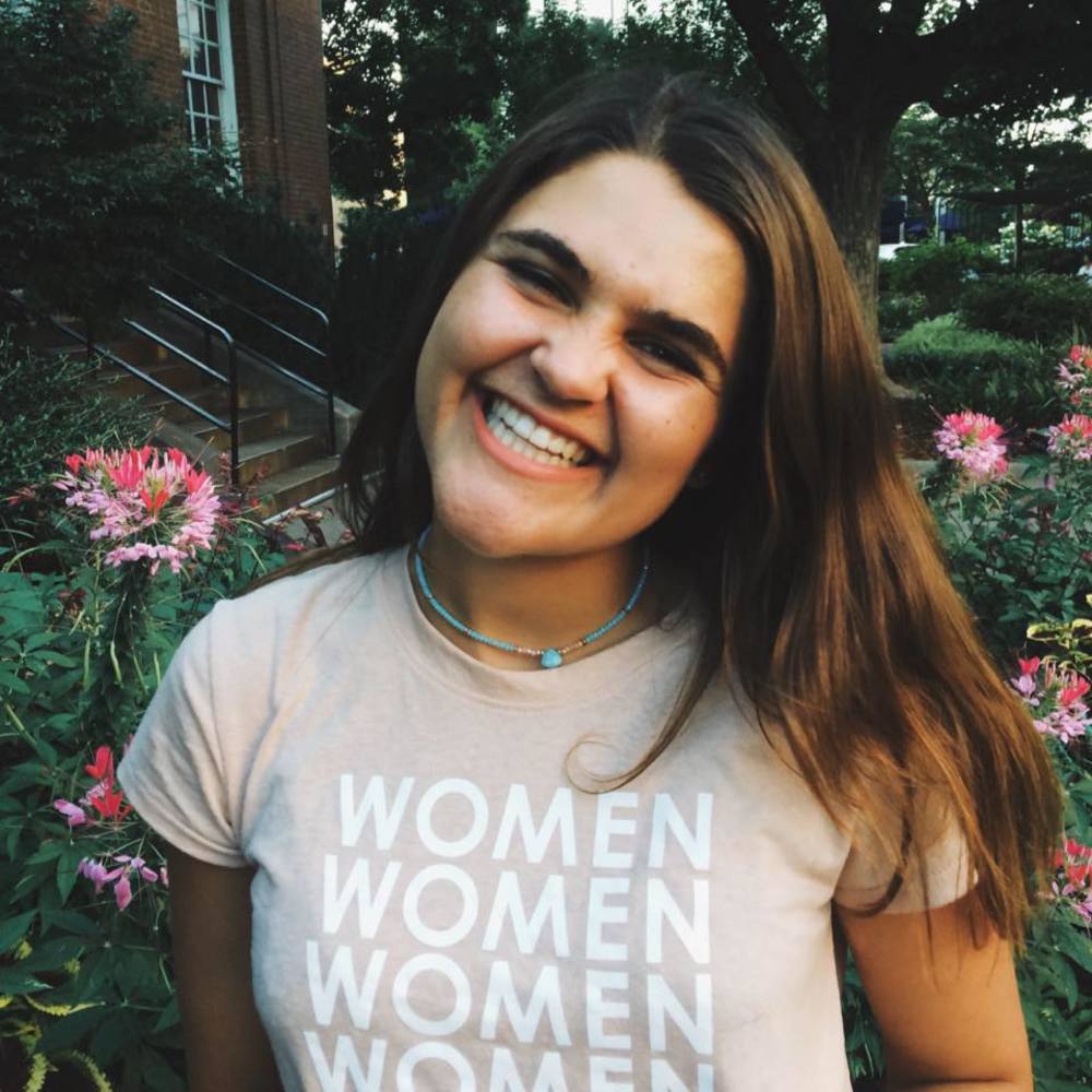 Meet your Posher, Caroline