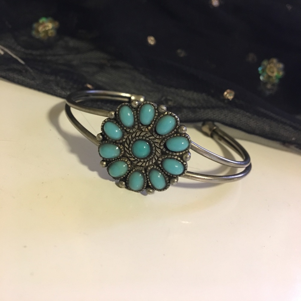 Vintage faux turquoise silver tone cuff