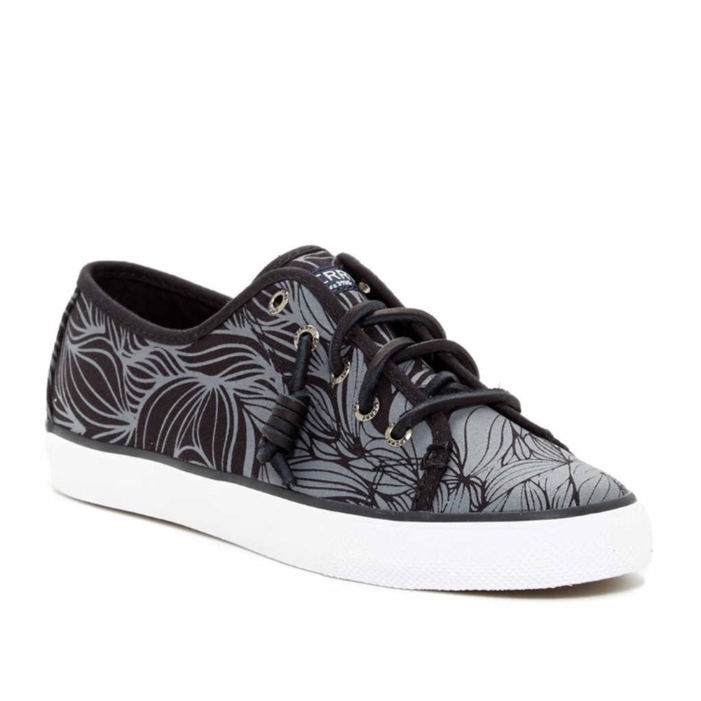 NWT Sperry shoes