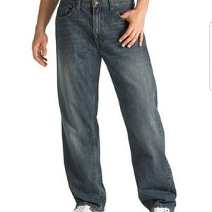 BNWT MEN'S LEVIS STRAIGHT LEG 32×32