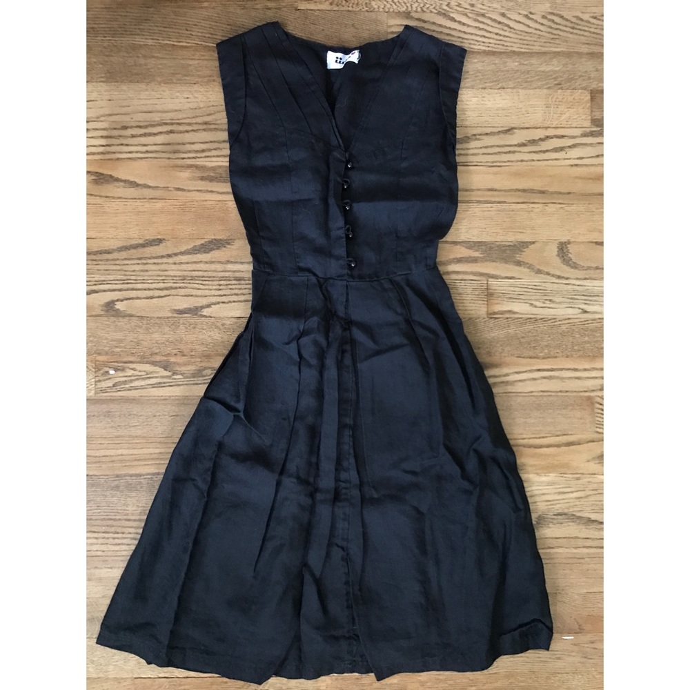 Uda linen dress