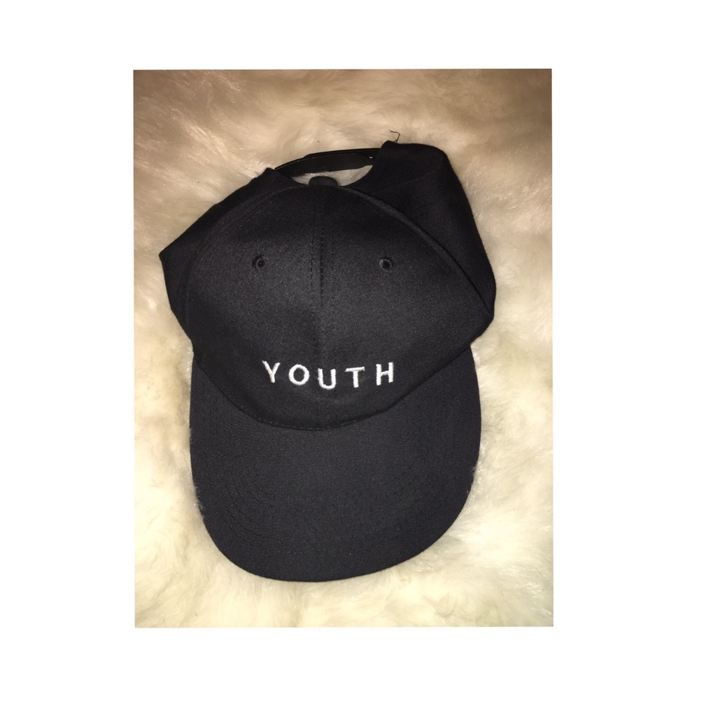 YOUTH SnapBack