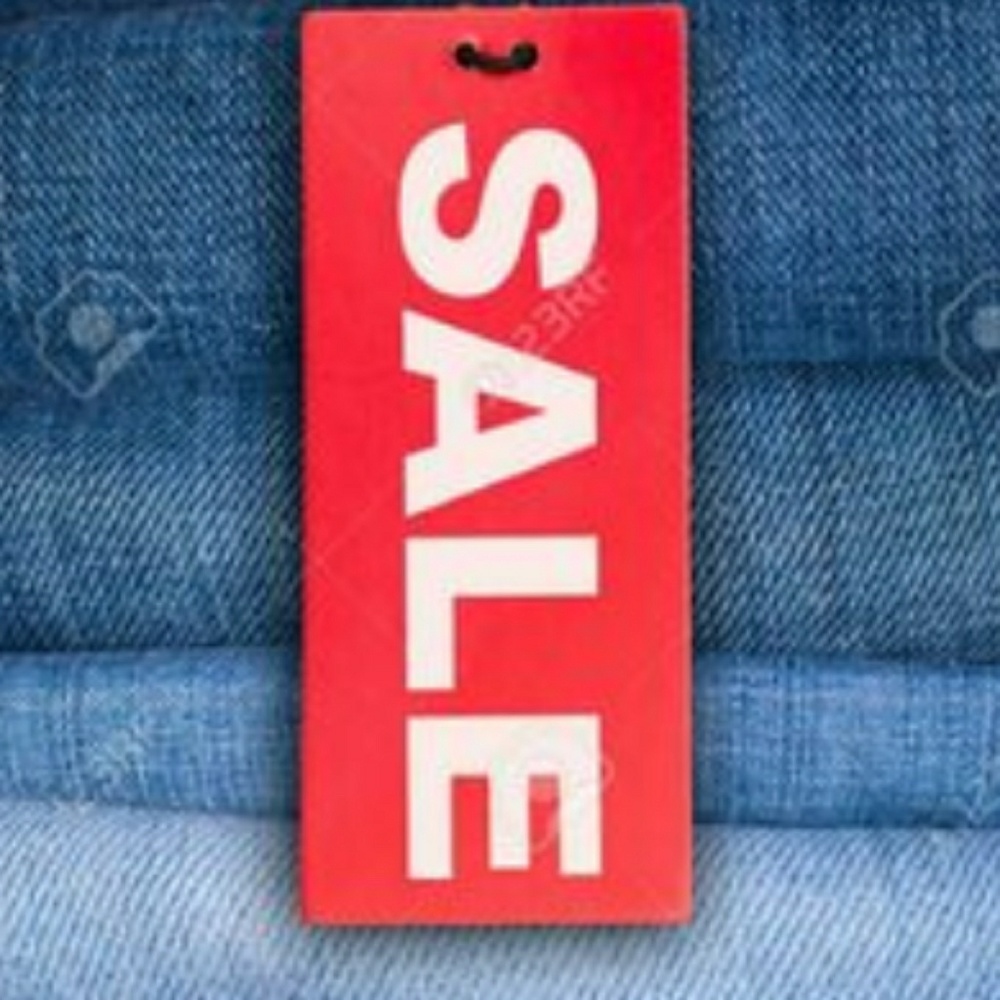 Two Trendy Jeans for One Low Price